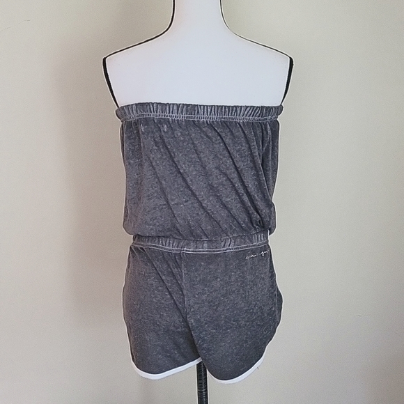 💥HOST PICK💥 Spiritual Gangster romper - Picture 9 of 13